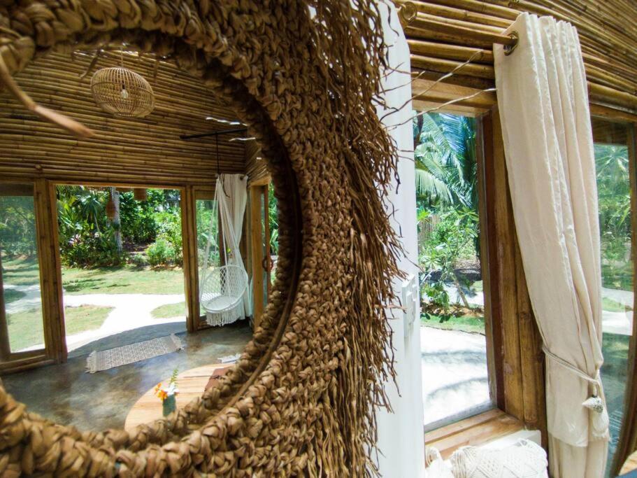 The Bamboo Houses - Tropical Garden & Empty Beach General Luna  Buitenkant foto