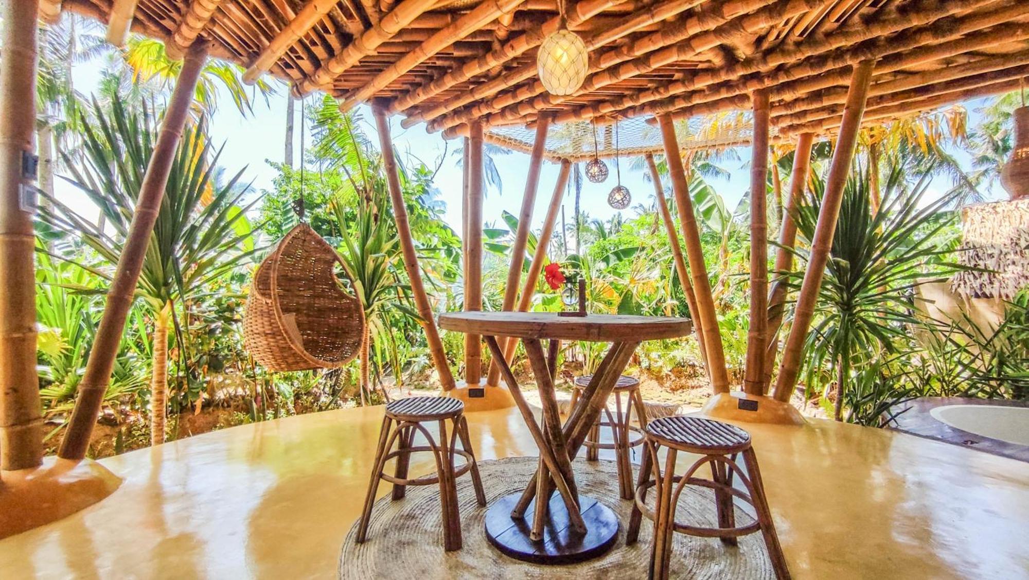 The Bamboo Houses - Tropical Garden & Empty Beach General Luna  Buitenkant foto